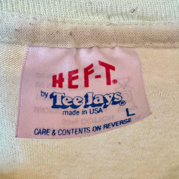 Vintage Cream and Blue Graphic Tee - Picture 3 of 5